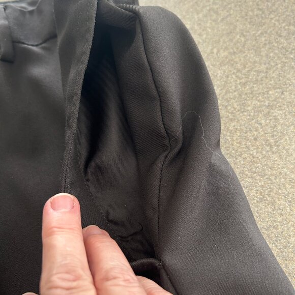 Haggar Classic Fit Dress Pants - Black - Size 38/32 - Picture 7 of 12